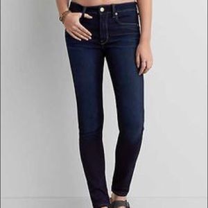 American Eagle Indigo wash skinny jeans